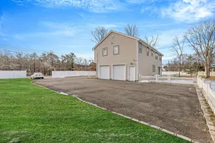 475 Old Country Rd, Huntington Station, NY 11746 - Photo 4