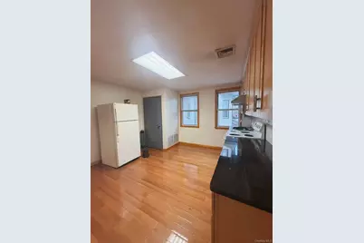 116-14 Myrtle Avenue, Richmond Hill, NY 11418 - Photo 24