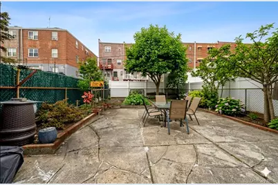 2429 Young Avenue, Bronx, NY 10469 - Photo 2