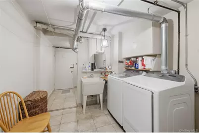 2429 Young Avenue, Bronx, NY 10461 - Photo 28