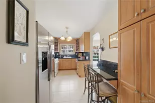 2429 Young Ave, Bronx, NY 10469 - Photo 8