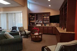 525 Riverleigh Ave, Riverhead, NY 11901 - Photo 16