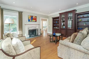 18 Harriman Dr, Port Washington, NY 11050 - Photo 6