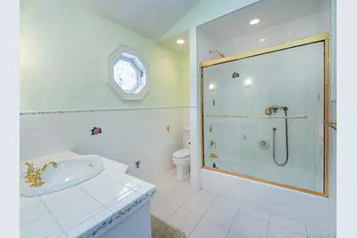 18 Harriman Drive, Port Washington, NY 11050 - Photo 32