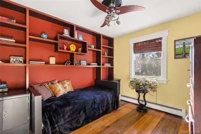 50 Atlantic Avenue, East Islip, NY 11730 - Photo 16