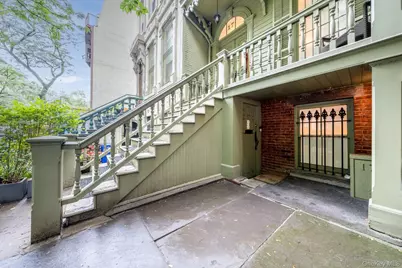 17 East 128th Street, New York, NY 10035 - Photo 2