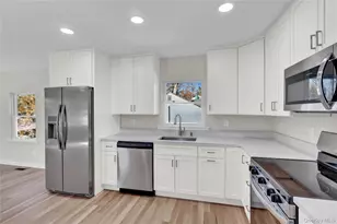 37 Gould Rd, Centereach, NY 11720 - Photo 14