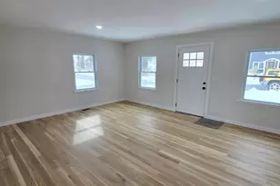 37 Gould Rd, Centereach, NY 11720 - Photo 10