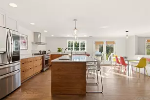 10 Beech Ln, Stony Brook, NY 11790 - Photo 12