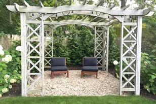 10 Beech Ln, Stony Brook, NY 11790 - Photo 24