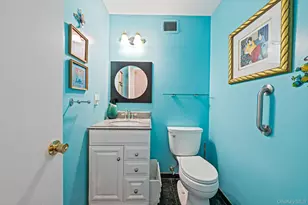 105 Northgate Cir, Melville, NY 11747 - Photo 24