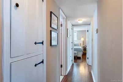 323 Hillside Avenue, Hurley, NY 12443 - Photo 24