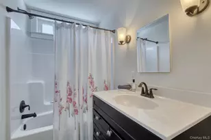 13595 Soundview Ave, Southold, NY 11971 - Photo 8