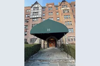 10 Nosband Avenue #5G, White Plains, NY 10605 - Photo 1