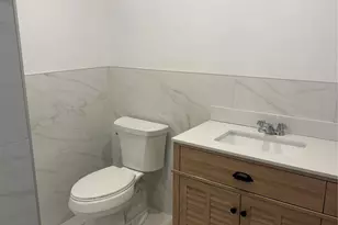 21 Continental Pl, Glen Cove, NY 11542 - Photo 16