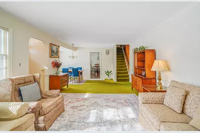 53 Canterbury Lane, North Babylon, NY 11703 - Photo 6