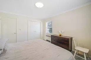 53 Canterbury Ln, North Babylon, NY 11703 - Photo 18