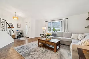 25 Wilson St, Centereach, NY 11720 - Photo 6