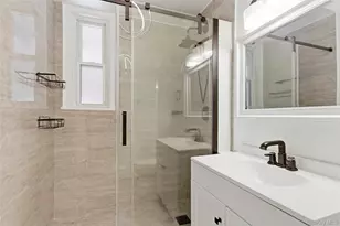 1015 Old Post Rd, Mamaroneck, NY 10543 - Photo 20