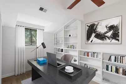 95 Windsor Gate Drive, New Hyde Park, NY 11040 - Photo 16