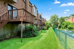 95 Windsor Gate Dr, New Hyde Park, NY 11040 - Photo 26