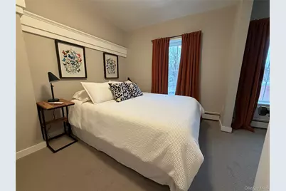 1106 Main Street #6, Fishkill, NY 12524 - Photo 6