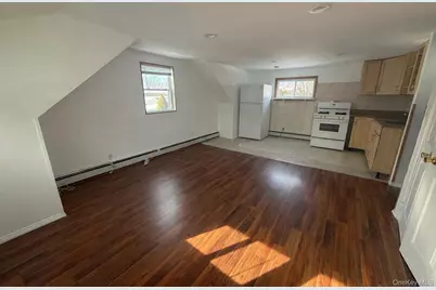 [Address not provided], North Babylon, NY 11703 - Photo 2