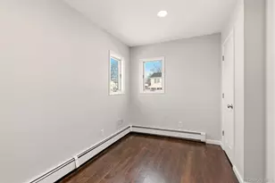 25 Whitetail Ln, Commack, NY 11725 - Photo 18