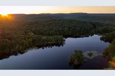 197 Wee Wah Road, Tuxedo Park, NY 10987 - Photo 1