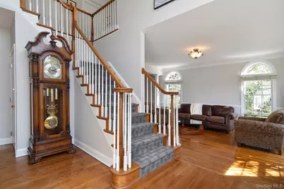 77 Dimond Avenue, Cortlandt Manor, NY 10567 - Photo 2