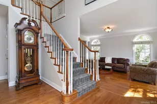 77 Dimond Ave, Cortlandt Manor, NY 10567 - Photo 2