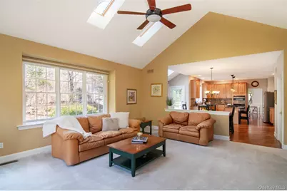 77 Dimond Avenue, Cortlandt Manor, NY 10567 - Photo 14