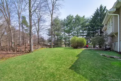 77 Dimond Avenue, Cortlandt Manor, NY 10567 - Photo 32