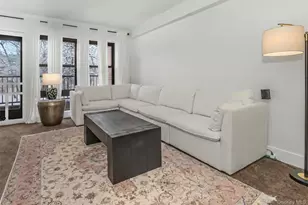 15 Hill Park Ave, Great Neck, NY 11021 - Photo 8