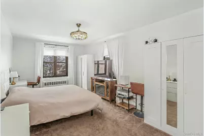 15 Hill Park Avenue #2L, Great Neck, NY 11021 - Photo 12