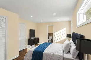 25 Turn Ln, Levittown, NY 11756 - Photo 14