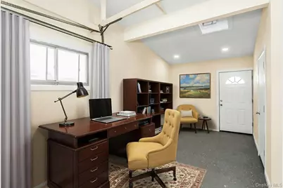 25 Turn Lane, Levittown, NY 11756 - Photo 20