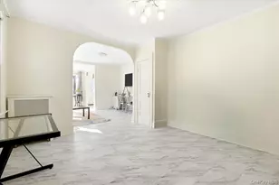 69-27 Manse St, Forest Hills, NY 11375 - Photo 10