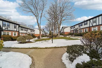 101 Parkside Drive, Suffern, NY 10901 - Photo 2