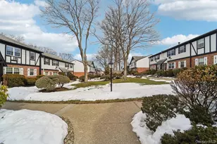 101 Parkside Dr, Suffern, NY 10901 - Photo 2