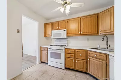 101 Parkside Drive, Suffern, NY 10901 - Photo 12