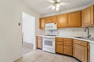 101 Parkside Dr, Suffern, NY 10901 - Photo 12