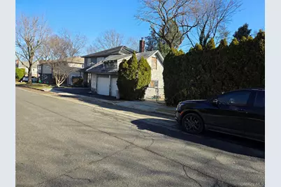 339 Tulip Avenue, Floral Park, NY 11001 - Photo 34