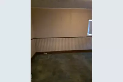 339 Tulip Avenue, Floral Park, NY 11001 - Photo 10