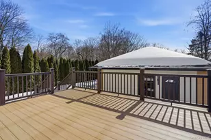 31 Gedney Way, White Plains, NY 10605 - Photo 16