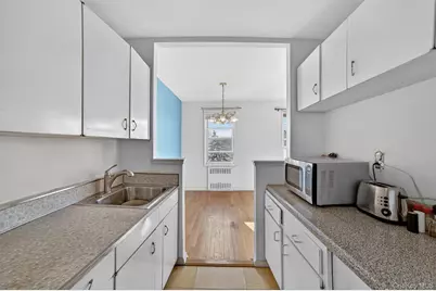 25 Sunnyside Drive #6C, Yonkers, NY 10705 - Photo 14