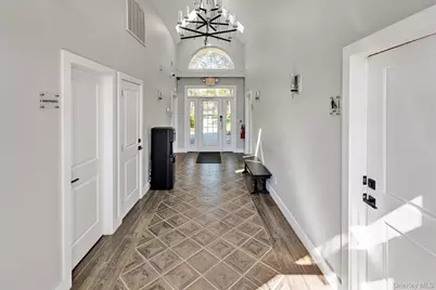 60 Herrels Circle, Melville, NY 11747 - Photo 30