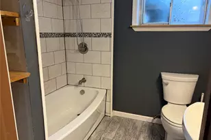 41 Robin Rd, Rocky Point, NY 11778 - Photo 8