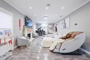 [Address not provided], Great Neck, NY 11023 - Photo 10