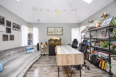 [Address not provided], Great Neck, NY 11023 - Photo 20